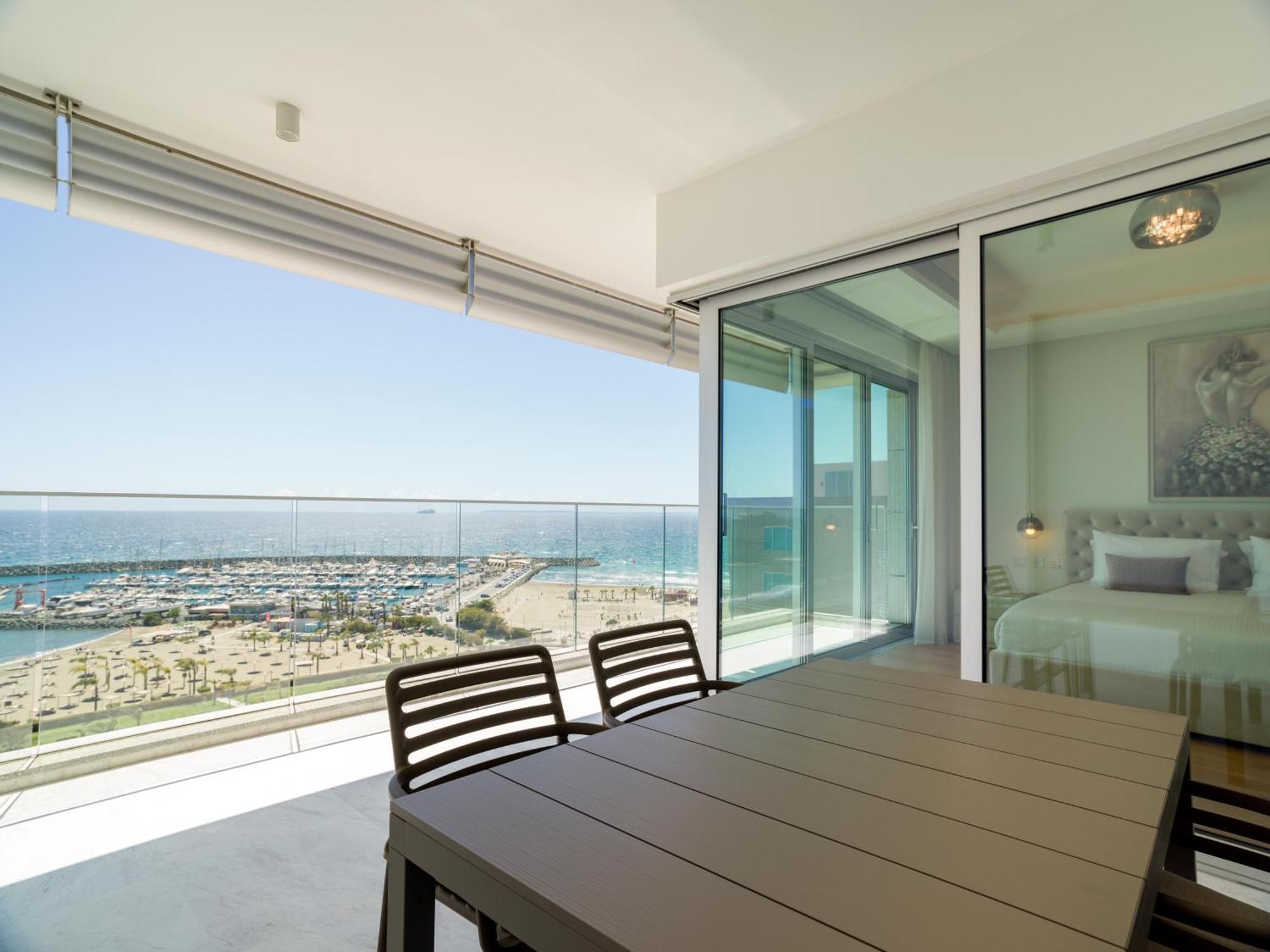 The Tower At St Raphael Resort Limassol Room photo