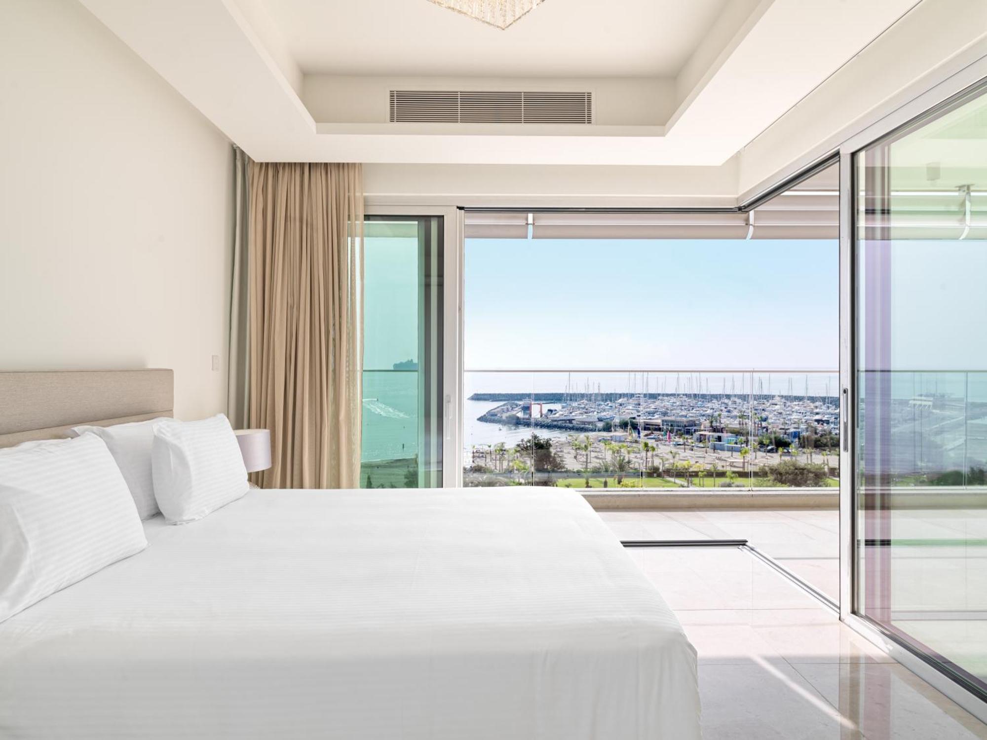 The Tower At St Raphael Resort Limassol Room photo